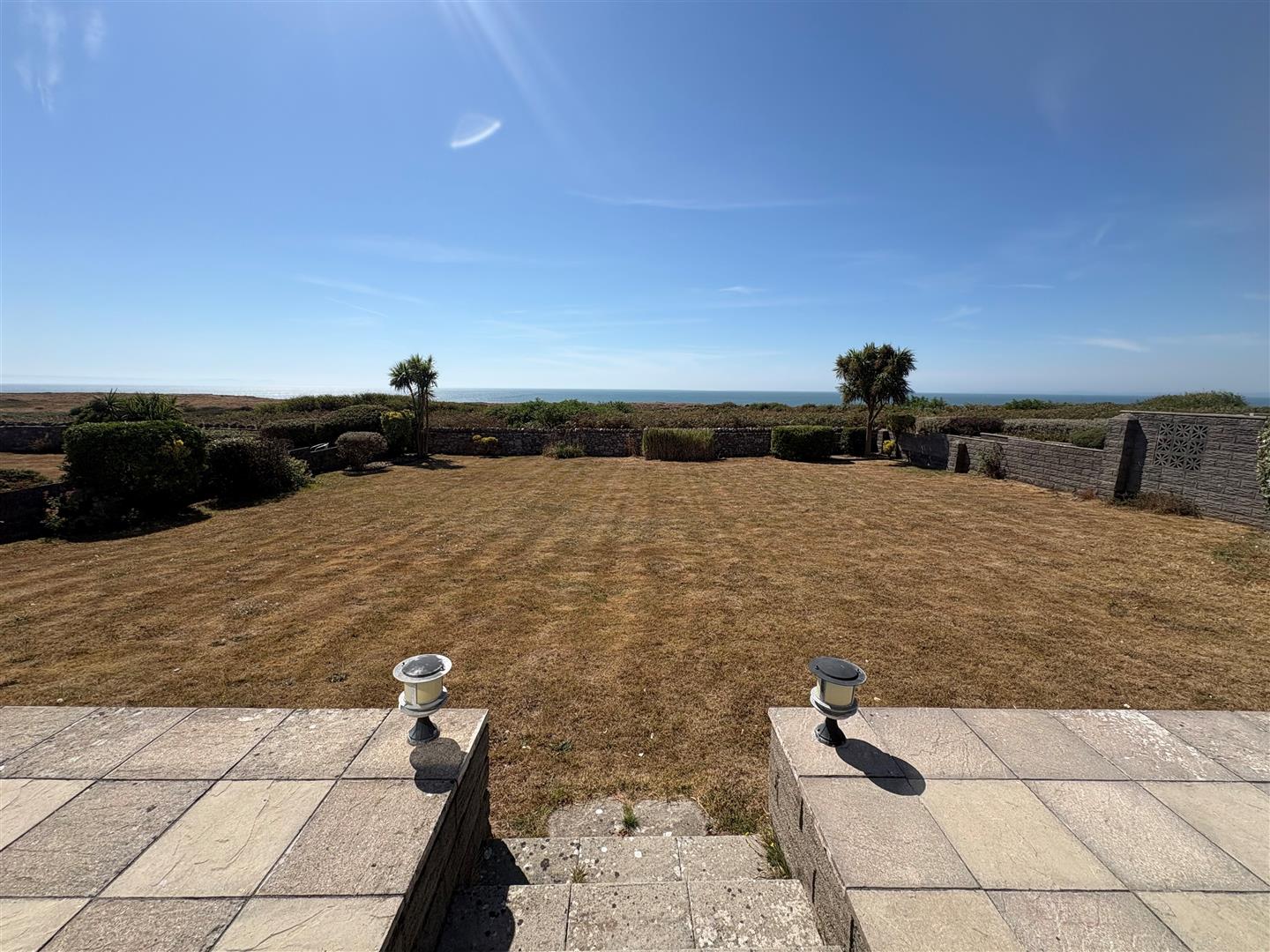 6 Rest Bay Close, Porthcawl, CF36 3UN